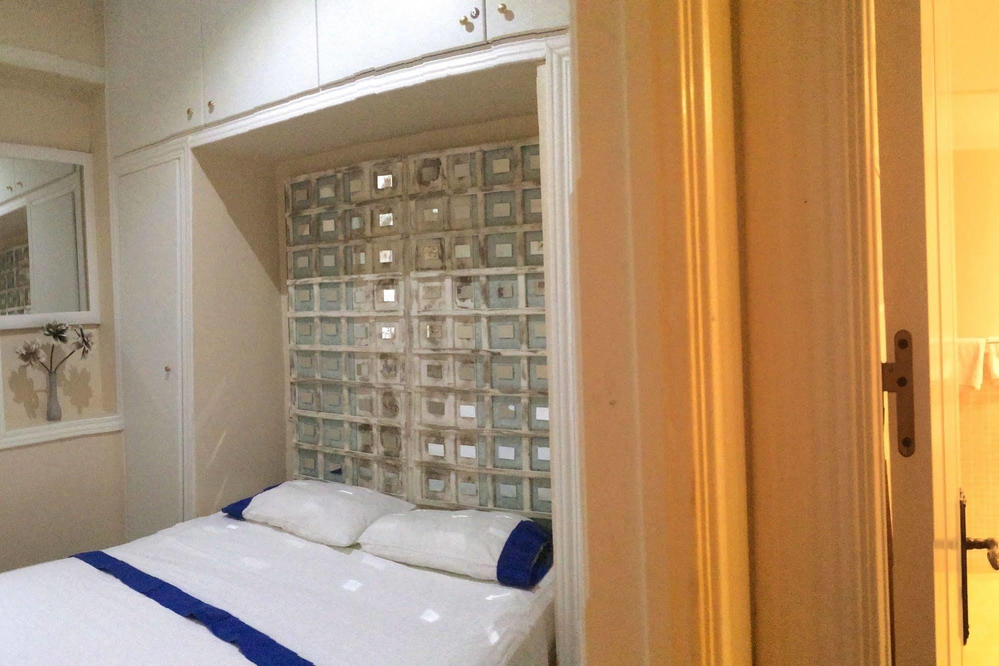 Apartamentos Aqui Me Quedo Madrid Kültér fotó